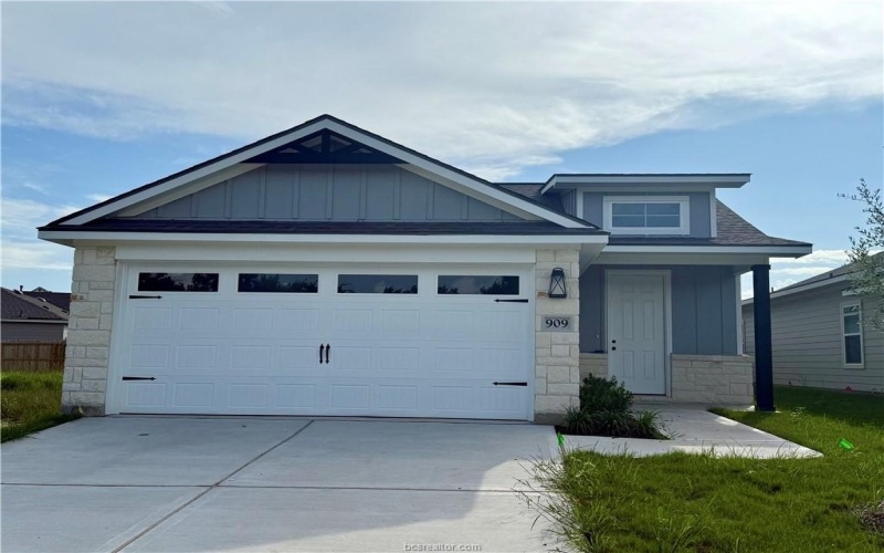 909 Fork Court, College Station, TX 77845, 3 Habitaciones Habitaciones , ,2 BañosBaños,Residential,En Venta,909 Fork Court,25007856