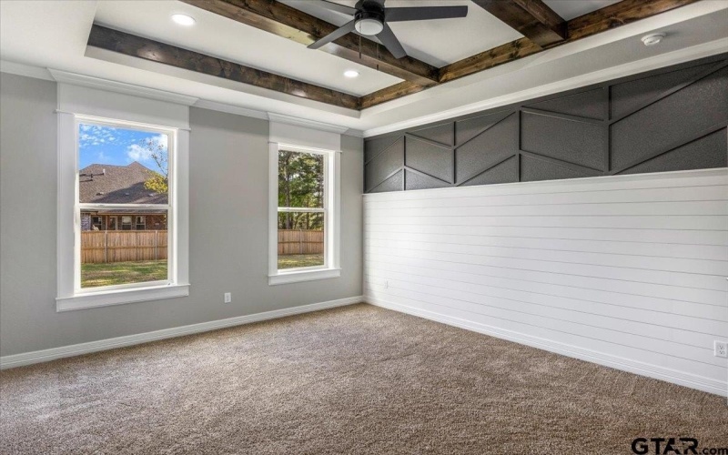 12303 Oak Grove Dr, Tyler, TX 75706, 4 Bedrooms Bedrooms, ,2 BathroomsBathrooms,Residential,For Sale,12303 Oak Grove Dr,25010634