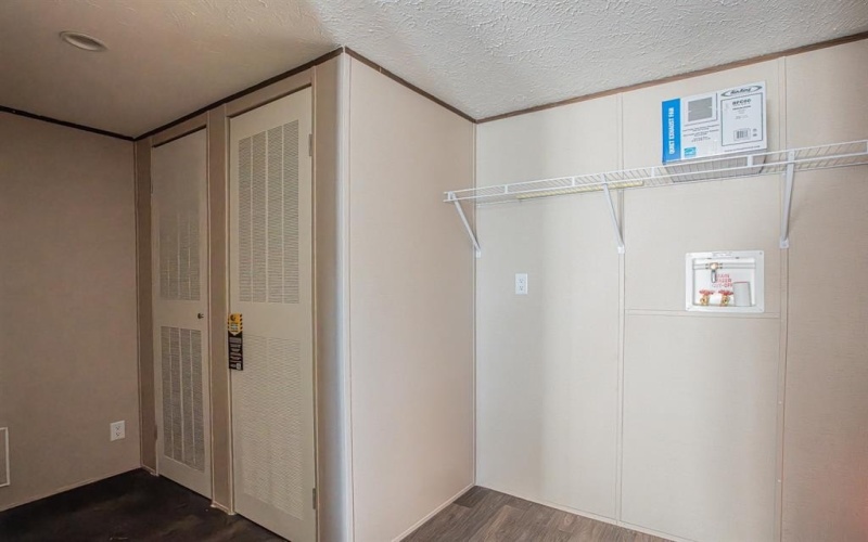 1023 Hopewell Road, Bellevue, TX 76228, 4 Bedrooms Bedrooms, ,2 BathroomsBathrooms,Residential,For Sale,1023 Hopewell Road,20982210