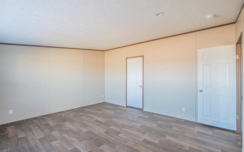 1023 Hopewell Road, Bellevue, TX 76228, 4 Bedrooms Bedrooms, ,2 BathroomsBathrooms,Residential,For Sale,1023 Hopewell Road,20982210