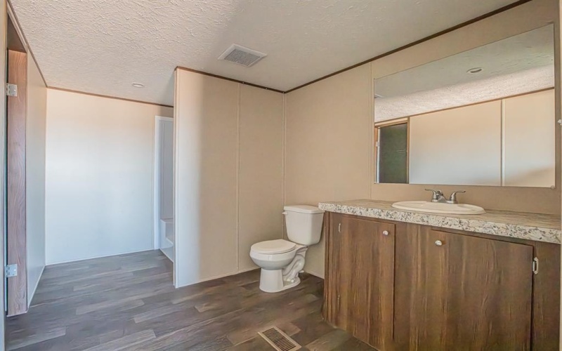 1023 Hopewell Road, Bellevue, TX 76228, 4 Bedrooms Bedrooms, ,2 BathroomsBathrooms,Residential,For Sale,1023 Hopewell Road,20982210