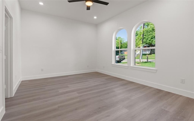504 S Tennessee Street, McKinney, TX 75069, 4 Habitaciones Habitaciones , ,5 BañosBaños,Residential,En Venta,504 S Tennessee Street,20987421