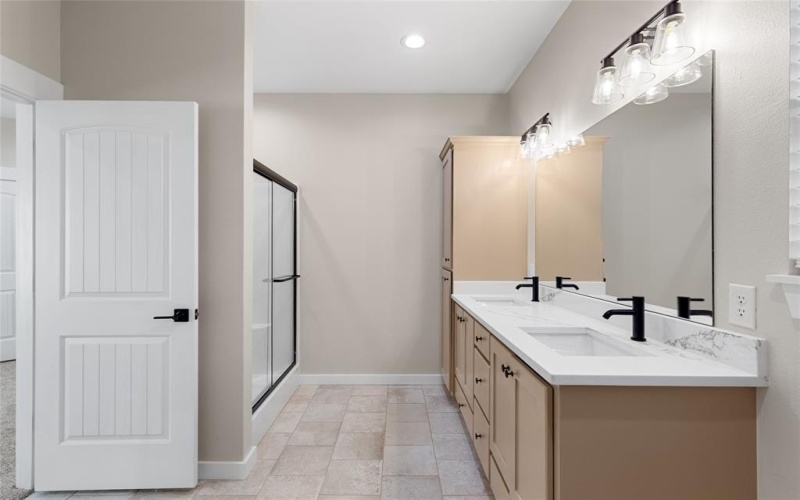 655 League Street, Sulphur Springs, TX 75482, 3 Habitaciones Habitaciones , ,2 BañosBaños,Residential,En Venta,655 League Street,0,20988115