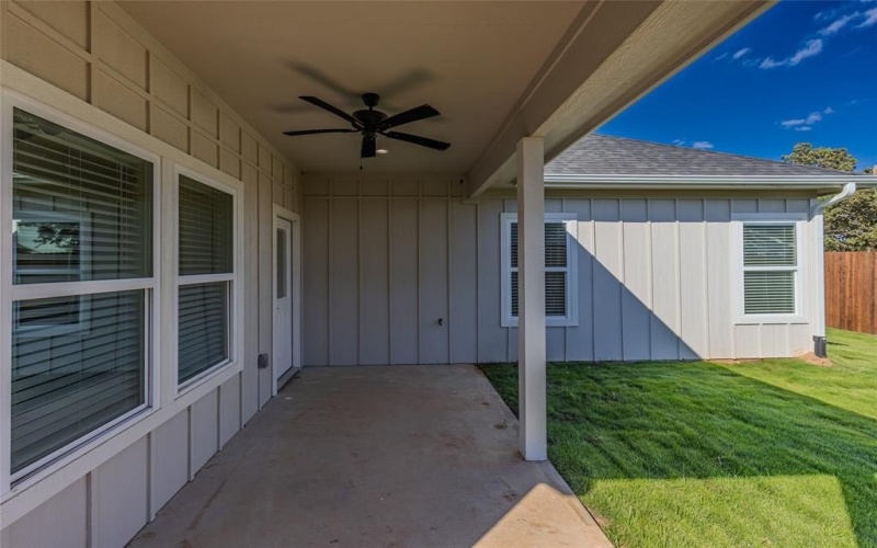 655 League Street, Sulphur Springs, TX 75482, 3 Habitaciones Habitaciones , ,2 BañosBaños,Residential,En Venta,655 League Street,0,20988115