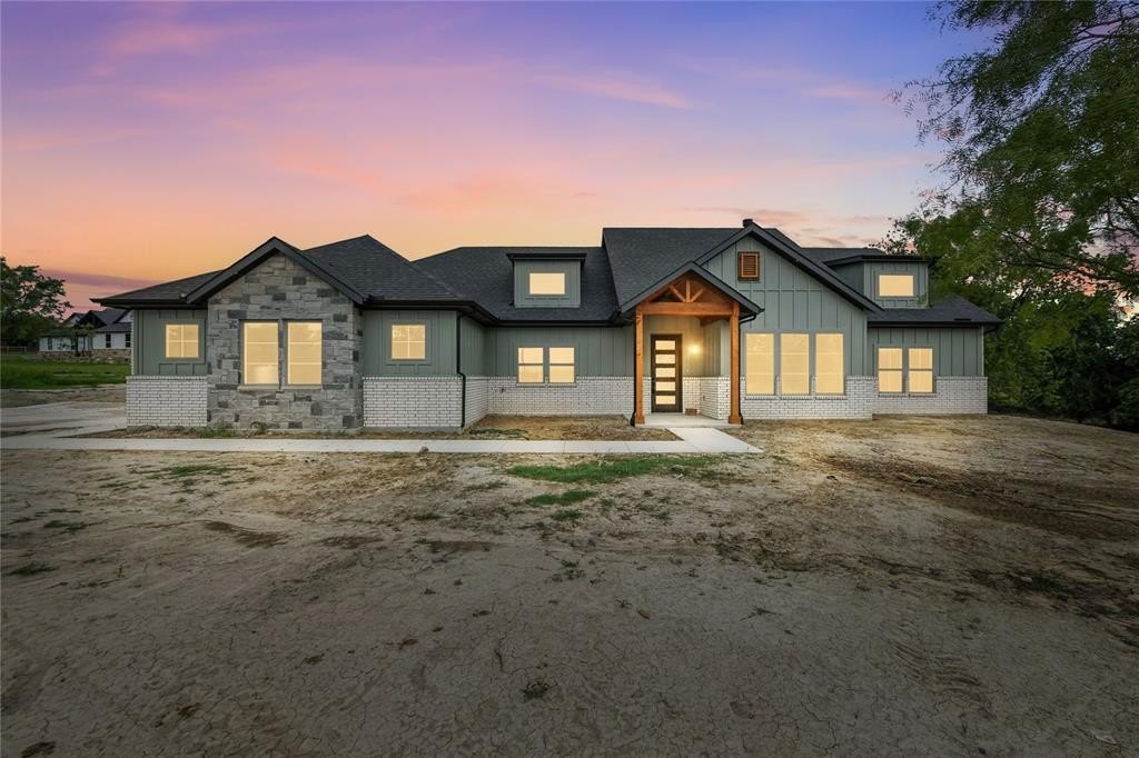 117 Goldfinch Lane, Weatherford, TX 76088, 3 Habitaciones Habitaciones , ,2 BañosBaños,Residential,En Venta,117 Goldfinch Lane,20990642