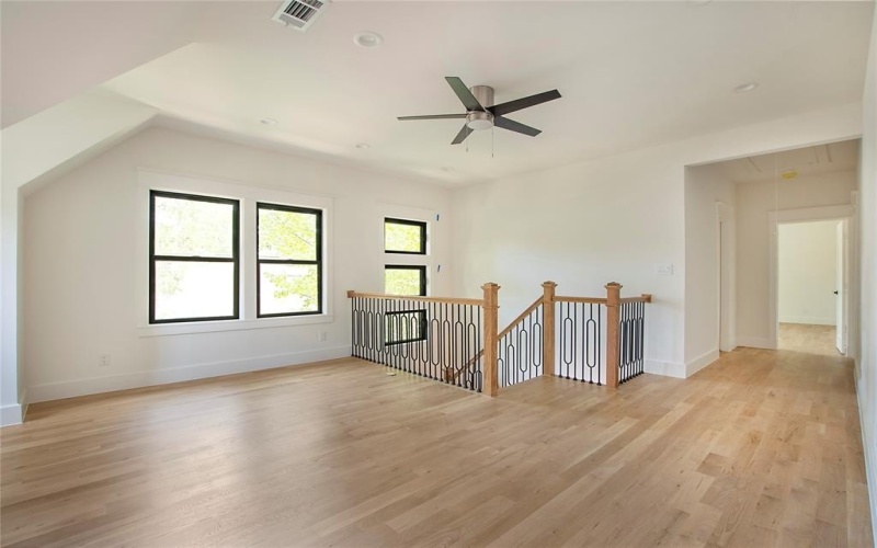 5641 Monticello Avenue, Dallas, TX 75206, 5 Habitaciones Habitaciones , ,5 BañosBaños,Residential,En Venta,5641 Monticello Avenue,20993154