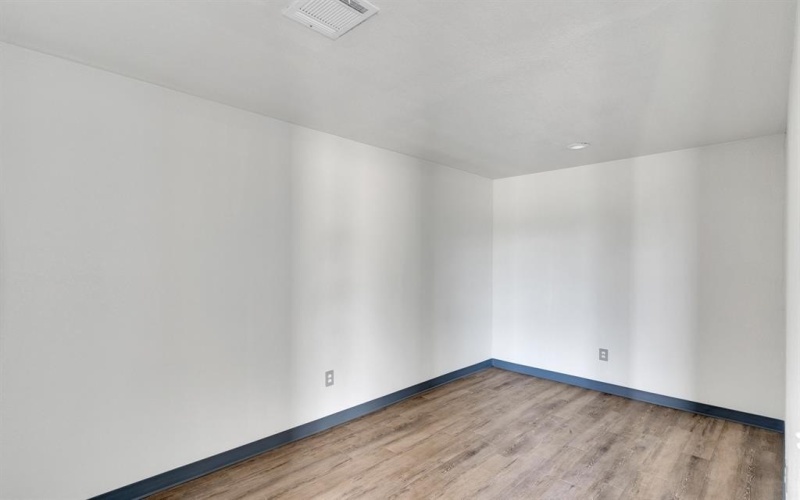 6050 E Highway 67 #210, Alvarado, TX 76009, ,Otro,En Venta,6050 E Highway 67,20993360