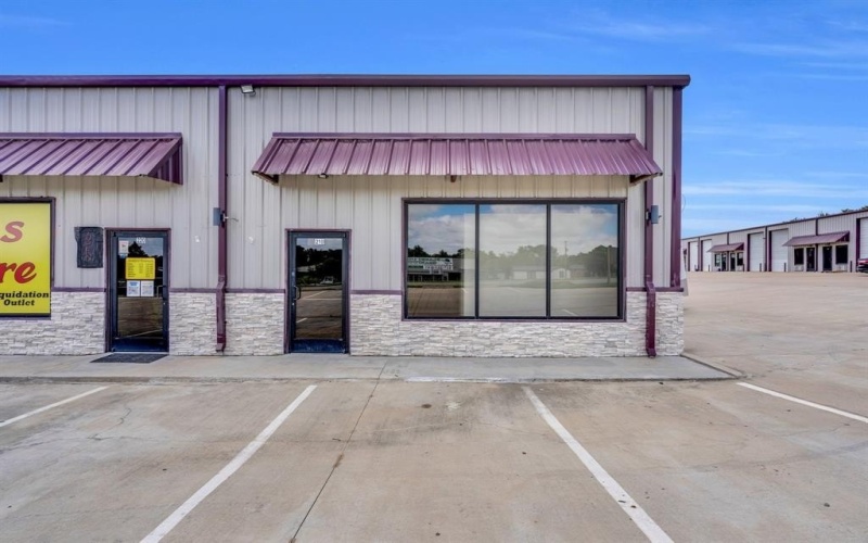 6050 E Highway 67 #210, Alvarado, TX 76009, ,Otro,En Venta,6050 E Highway 67,20993360
