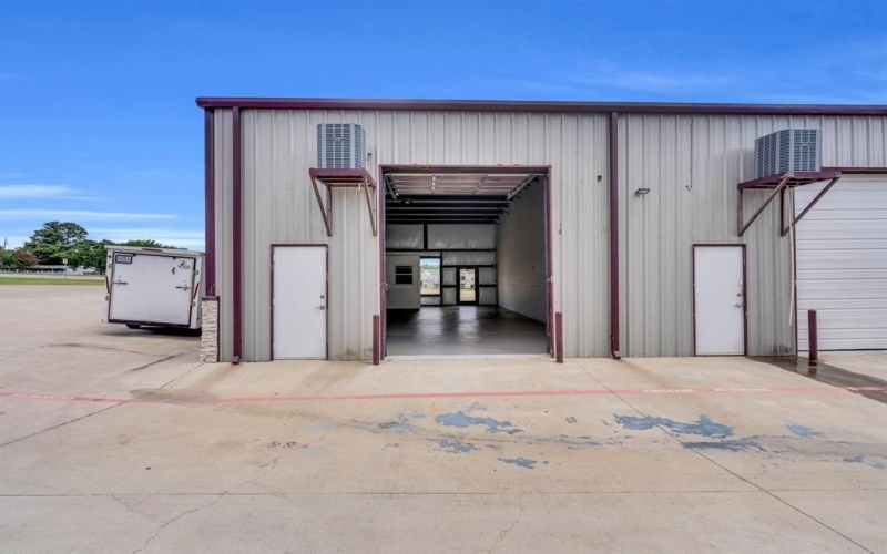 6050 E Highway 67 #210, Alvarado, TX 76009, ,Otro,En Venta,6050 E Highway 67,20993360