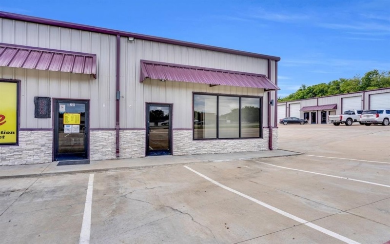 6050 E Highway 67 #210, Alvarado, TX 76009, ,Otro,En Venta,6050 E Highway 67,20993360