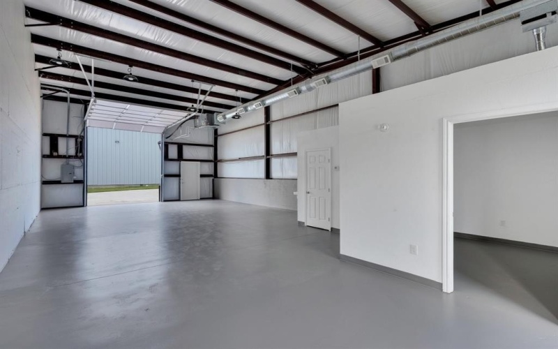 6050 E Highway 67 #210, Alvarado, TX 76009, ,Otro,En Venta,6050 E Highway 67,20993360