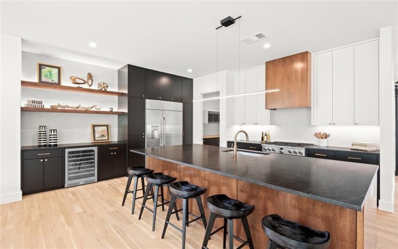3766 Juniper Drive, Dallas, TX 75220, 5 Habitaciones Habitaciones , ,6 BañosBaños,Residential,En Venta,3766 Juniper Drive,20993488