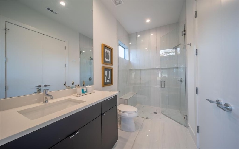 3766 Juniper Drive, Dallas, TX 75220, 5 Habitaciones Habitaciones , ,6 BañosBaños,Residential,En Venta,3766 Juniper Drive,20993488