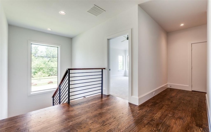 400 Cristler Avenue, Dallas, TX 75223, 4 Habitaciones Habitaciones , ,3 BañosBaños,Residential,En Venta,400 Cristler Avenue,0,20995685
