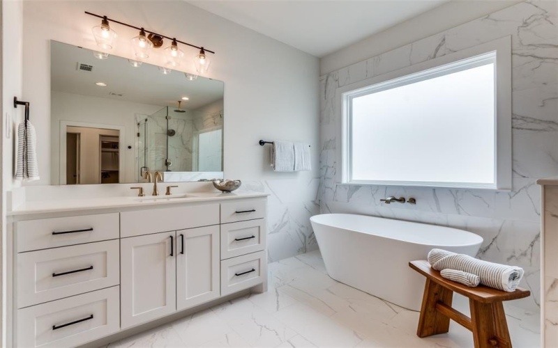 400 Cristler Avenue, Dallas, TX 75223, 4 Habitaciones Habitaciones , ,3 BañosBaños,Residential,En Venta,400 Cristler Avenue,0,20995685