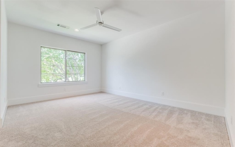 400 Cristler Avenue, Dallas, TX 75223, 4 Habitaciones Habitaciones , ,3 BañosBaños,Residential,En Venta,400 Cristler Avenue,0,20995685