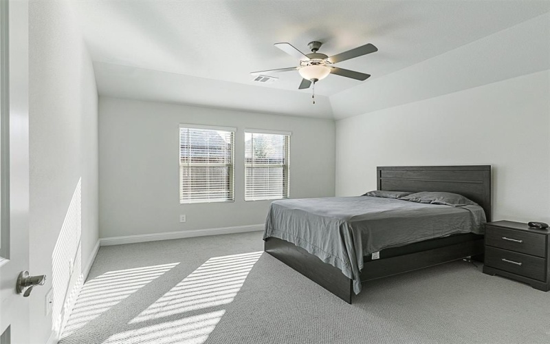 613 Huntley Drive, McKinney, TX 75071, 4 Bedrooms Bedrooms, ,3 BathroomsBathrooms,Residential,For Sale,613 Huntley Drive,20995983