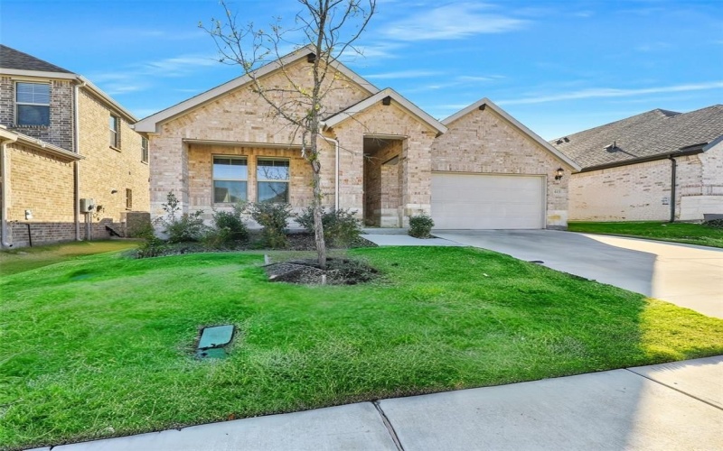 613 Huntley Drive, McKinney, TX 75071, 4 Bedrooms Bedrooms, ,3 BathroomsBathrooms,Residential,For Sale,613 Huntley Drive,20995983