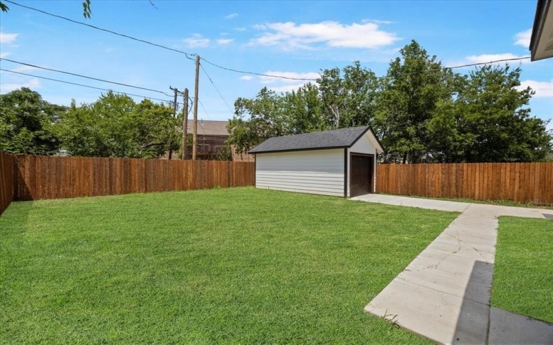 1615 E Hattie Street, Fort Worth, TX 76104, 3 Habitaciones Habitaciones , ,2 BañosBaños,Residential,En Venta,1615 E Hattie Street,20996033