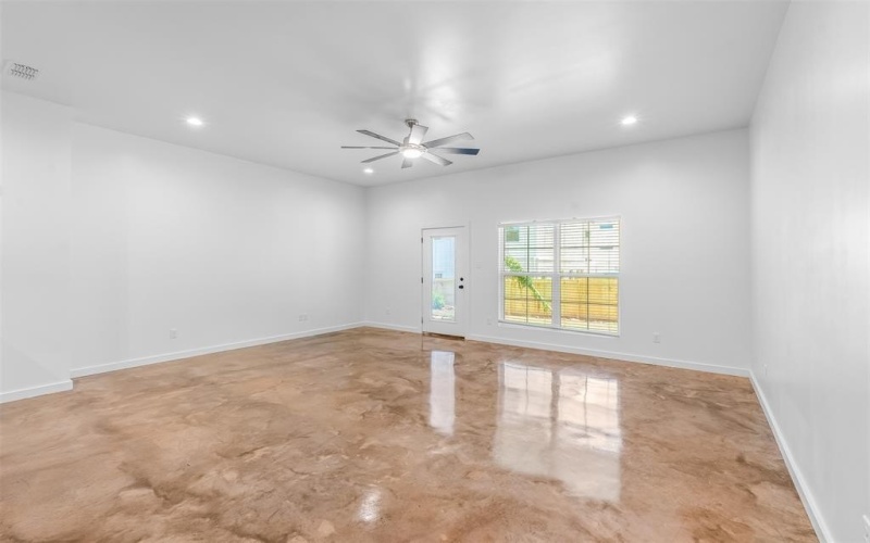 1540 W. Long, Stephenville, TX 76401, ,Commercial Sale,En Venta,1540 W. Long,20996990