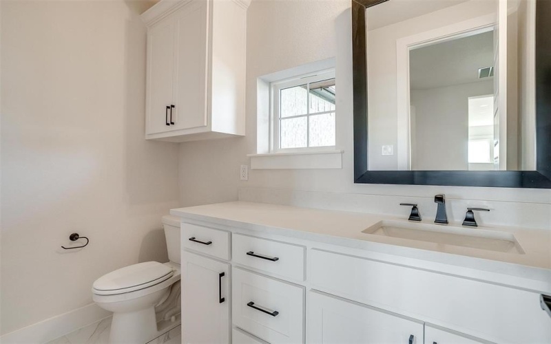 626 Hondo Crossing, Weatherford, TX 76087, 4 Bedrooms Bedrooms, ,2 BathroomsBathrooms,Residential,For Sale,626 Hondo Crossing,20997014