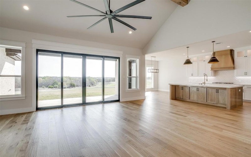 626 Hondo Crossing, Weatherford, TX 76087, 4 Bedrooms Bedrooms, ,2 BathroomsBathrooms,Residential,For Sale,626 Hondo Crossing,20997014