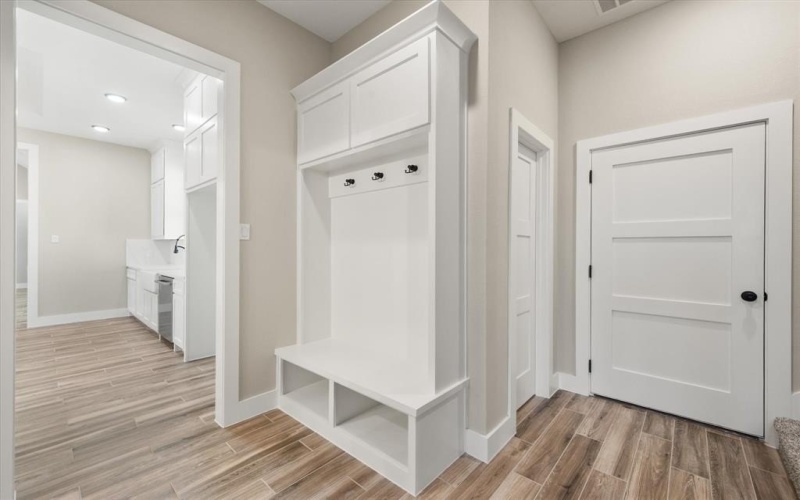 310 Clubhouse Drive, Corsicana, TX 75109, 4 Habitaciones Habitaciones , ,3 BañosBaños,Residential,En Venta,310 Clubhouse Drive,0,20997118