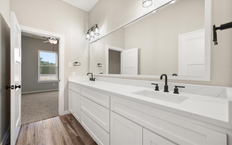 310 Clubhouse Drive, Corsicana, TX 75109, 4 Habitaciones Habitaciones , ,3 BañosBaños,Residential,En Venta,310 Clubhouse Drive,0,20997118