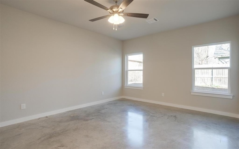 301 S Lamar Street, Itasca, TX 76055, 3 Bedrooms Bedrooms, ,2 BathroomsBathrooms,Residential,For Sale,301 S Lamar Street,20997176