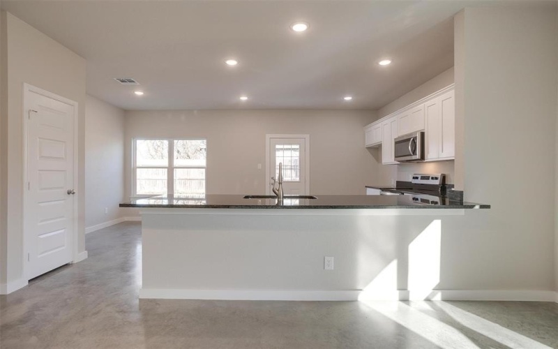 301 S Lamar Street, Itasca, TX 76055, 3 Bedrooms Bedrooms, ,2 BathroomsBathrooms,Residential,For Sale,301 S Lamar Street,20997176