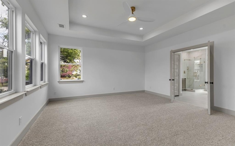 3709 Colonial Avenue, Dallas, TX 75215, 4 Bedrooms Bedrooms, ,2 BathroomsBathrooms,Residential,For Sale,3709 Colonial Avenue,20997212
