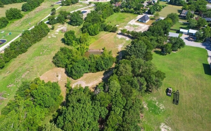 504 E Ball Street, Tom Bean, TX 75489, 4 Bedrooms Bedrooms, ,2 BathroomsBathrooms,Residential,For Sale,504 E Ball Street,0,20997278