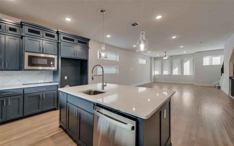 518 Winners Circle, Rowlett, TX 75088, 3 Habitaciones Habitaciones , ,3 BañosBaños,Residential,En Venta,518 Winners Circle,20997321