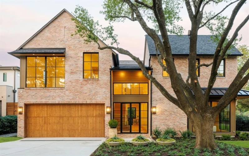 3944 Dalgreen Circle, Dallas, TX 75214, 5 Bedrooms Bedrooms, ,6 BathroomsBathrooms,Residential,For Sale,3944 Dalgreen Circle,20997323