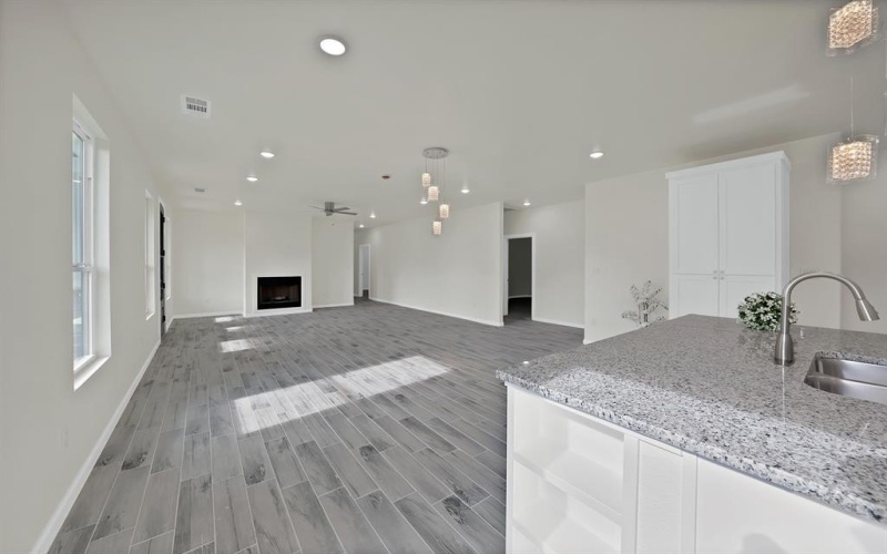 2902 Walnut Street, Greenville, TX 75401, 4 Bedrooms Bedrooms, ,3 BathroomsBathrooms,Residential,For Sale,2902 Walnut Street,20997337