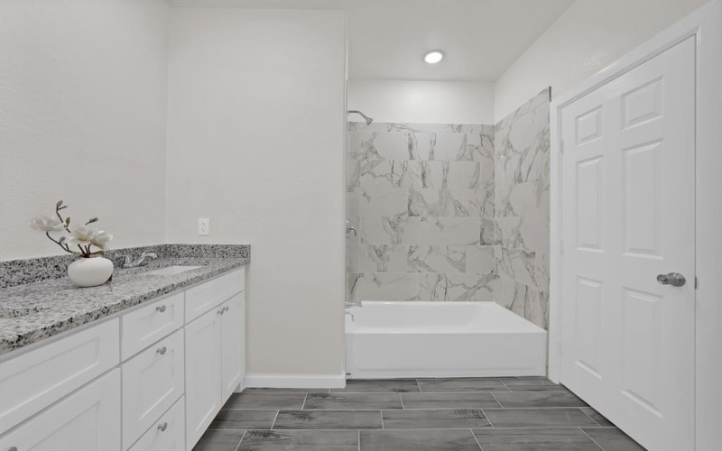 2902 Walnut Street, Greenville, TX 75401, 4 Bedrooms Bedrooms, ,3 BathroomsBathrooms,Residential,For Sale,2902 Walnut Street,20997337