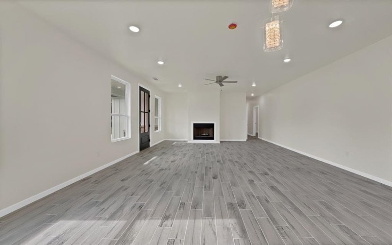 2902 Walnut Street, Greenville, TX 75401, 4 Bedrooms Bedrooms, ,3 BathroomsBathrooms,Residential,For Sale,2902 Walnut Street,20997337