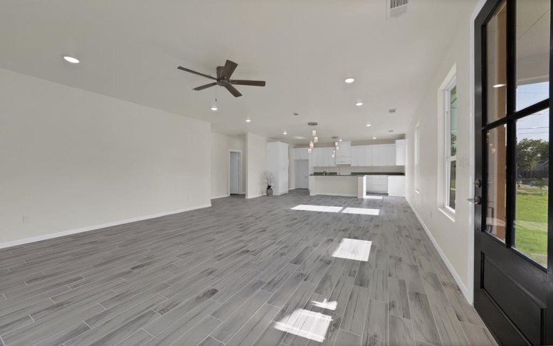 2902 Walnut Street, Greenville, TX 75401, 4 Bedrooms Bedrooms, ,3 BathroomsBathrooms,Residential,For Sale,2902 Walnut Street,20997337