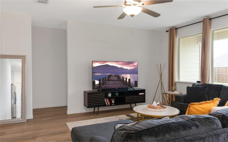 1558 Gentle Night Drive, Forney, TX 75126, 3 Bedrooms Bedrooms, ,2 BathroomsBathrooms,Residential,For Sale,1558 Gentle Night Drive,20997392