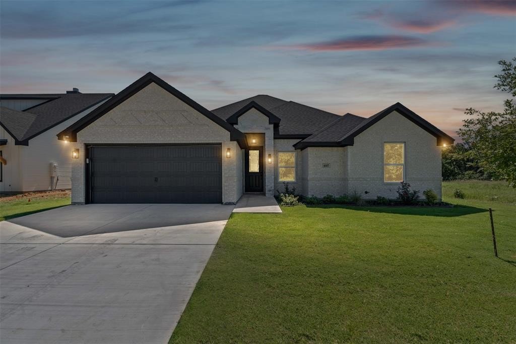 407 Sun Flower Court, Tolar, TX 76476, 4 Bedrooms Bedrooms, ,2 BathroomsBathrooms,Residential,For Sale,407 Sun Flower Court,20997449