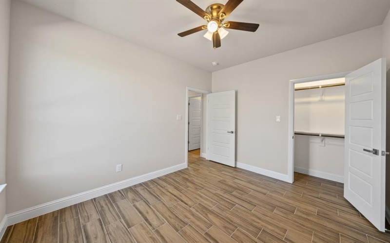 502 Balboa Drive E, Runaway Bay, TX 76426, 3 Habitaciones Habitaciones , ,2 BañosBaños,Residential,En Venta,502 Balboa Drive E,20997481