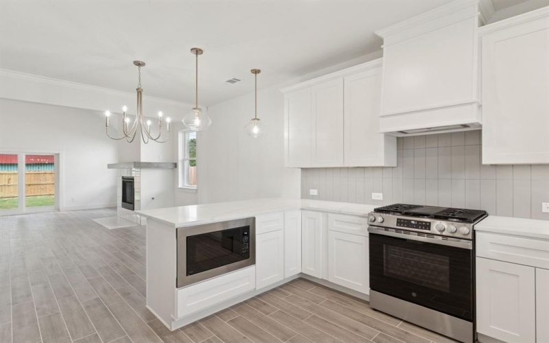 5849 Lyle Street, Westworth Village, TX 76114, 4 Bedrooms Bedrooms, ,2 BathroomsBathrooms,Residential,For Sale,5849 Lyle Street,20997619