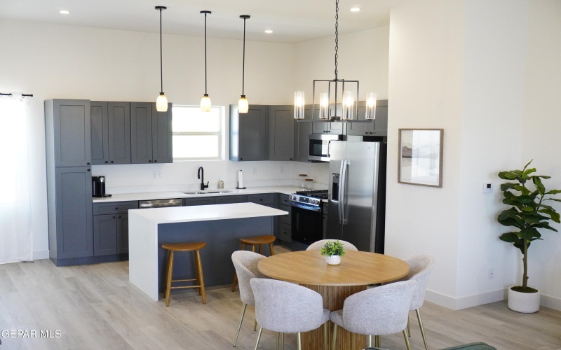 201 DESERT PASS Street unit: 1 #1, El Paso, TX 79912, 3 Bedrooms Bedrooms, ,3 BathroomsBathrooms,Residential,For Sale,201 DESERT PASS Street unit: 1,0,896316