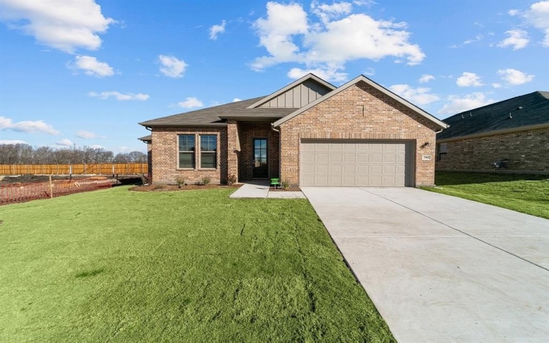 1422 Red Clover Avenue, Van Alstyne, TX 75495, 4 Habitaciones Habitaciones , ,2 BañosBaños,Residential,En Venta,1422 Red Clover Avenue,20997775