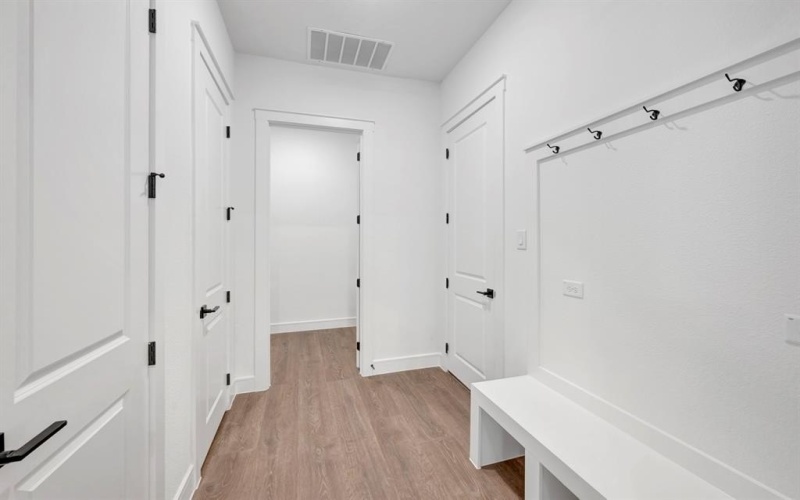 5671 Taylor Trail, Arlington, TX 76017, 4 Habitaciones Habitaciones , ,3 BañosBaños,Residential,En Venta,5671 Taylor Trail,0,20997781