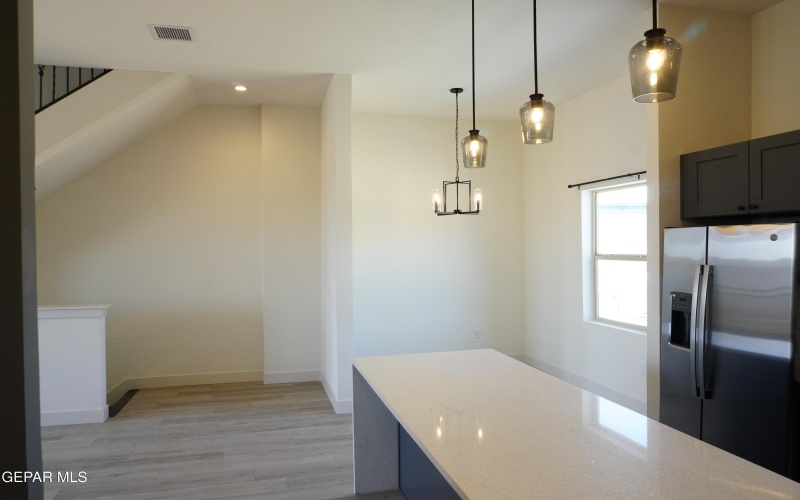 201 DESERT PASS Street unit: 3 #3, El Paso, TX 79912, 3 Habitaciones Habitaciones , ,3 BañosBaños,Residential,En Venta,201 DESERT PASS Street unit: 3,0,896321