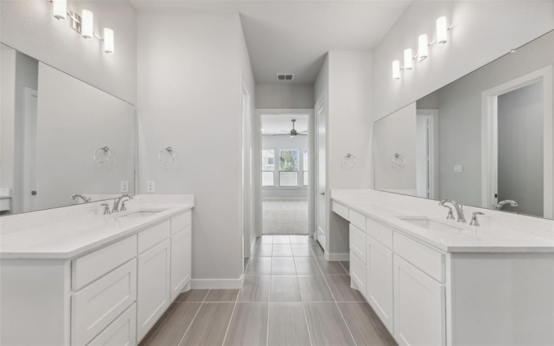 4520 Rustic Ridge Drive, McKinney, TX 75071, 5 Bedrooms Bedrooms, ,5 BathroomsBathrooms,Residential,For Sale,4520 Rustic Ridge Drive,20997867