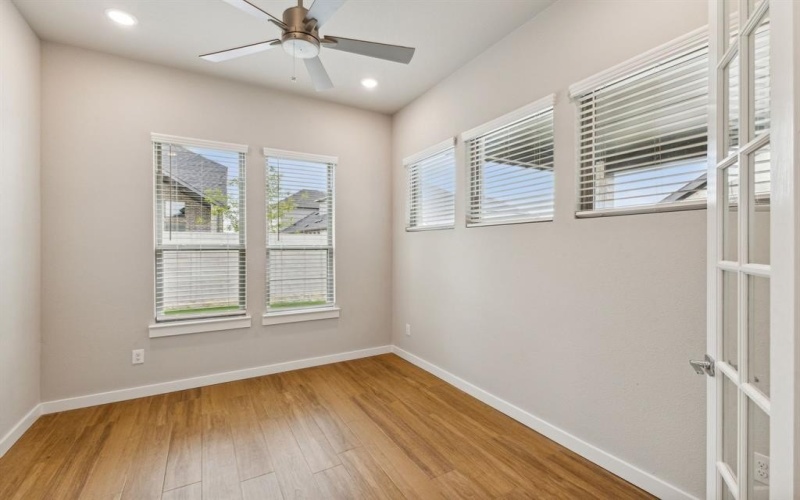 4413 Rustic Ridge Drive, McKinney, TX 75071, 4 Bedrooms Bedrooms, ,3 BathroomsBathrooms,Residential,For Sale,4413 Rustic Ridge Drive,20997888