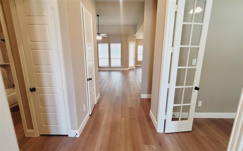 1928 Barrix Lane, DeSoto, TX 75115, 4 Bedrooms Bedrooms, ,3 BathroomsBathrooms,Residential,For Sale,1928 Barrix Lane,0,20998048