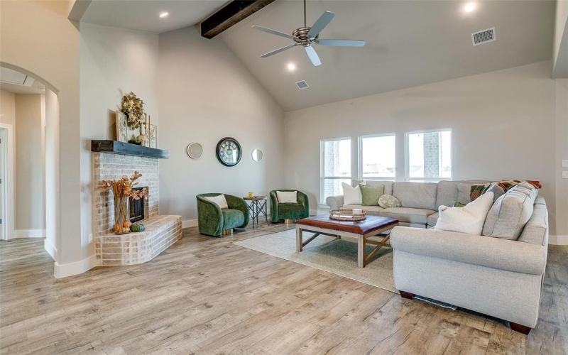 112 Rocky Top Ranch Lane, Reno, TX 76462, 4 Habitaciones Habitaciones , ,2 BañosBaños,Residential,En Venta,112 Rocky Top Ranch Lane,0,20998119